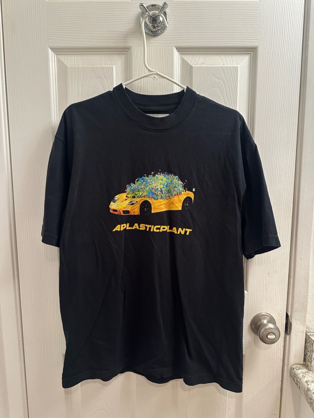 Aplastic plant t shirt